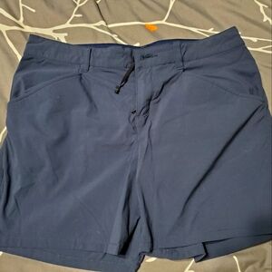 **LAST CHANCE**Women's Patagonia Size 8 Quandry Shorts